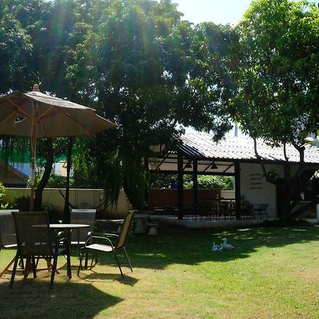Udee Cozy Bed & Breakfast Chiang Mai Exterior foto
