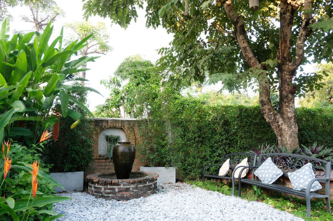 Udee Cozy Bed & Breakfast Chiang Mai Exterior foto